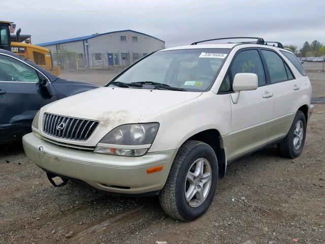 JT6HF10U7X0041267 - 1999 LEXUS RX 300 WHITE photo 2