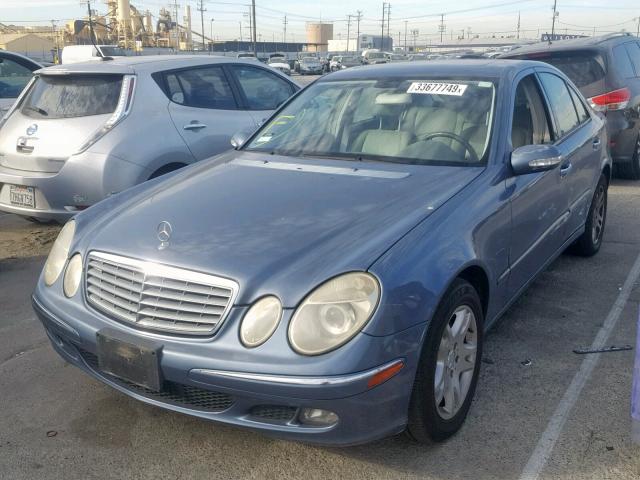 WDBUF56J66A778155 - 2006 MERCEDES-BENZ E 350 BLUE photo 2