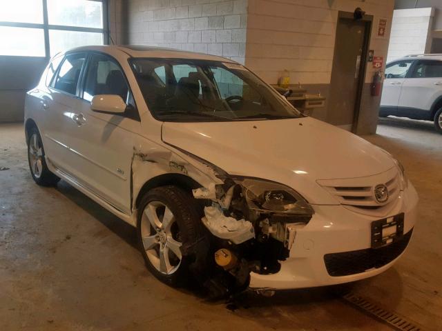 JM1BK343751326663 - 2005 MAZDA 3 HATCHBAC WHITE photo 1