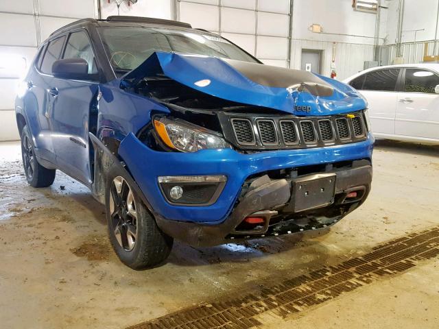 3C4NJDDB8JT147418 - 2018 JEEP COMPASS TR BLUE photo 9