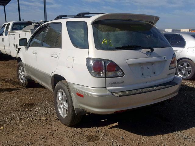 JTJGF10U230160078 - 2003 LEXUS RX 300 WHITE photo 3