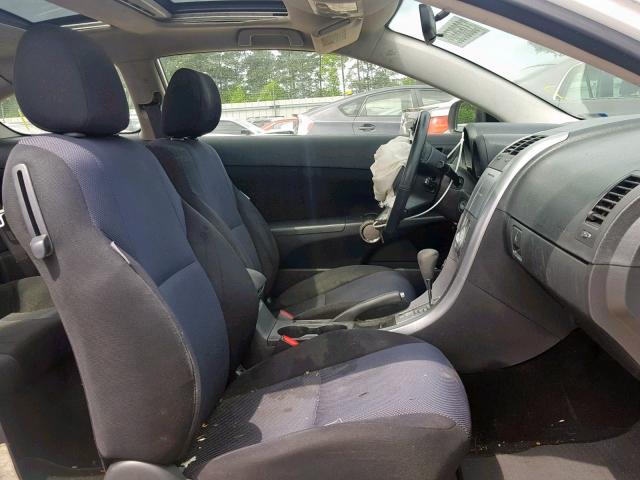 JTKDE167X80236737 - 2008 TOYOTA SCION TC WHITE photo 5