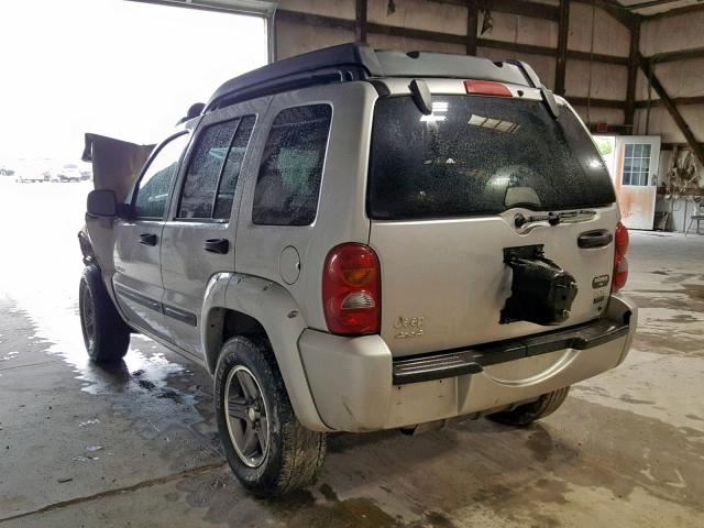 1J4GL38K64W228322 - 2004 JEEP LIBERTY RE SILVER photo 3