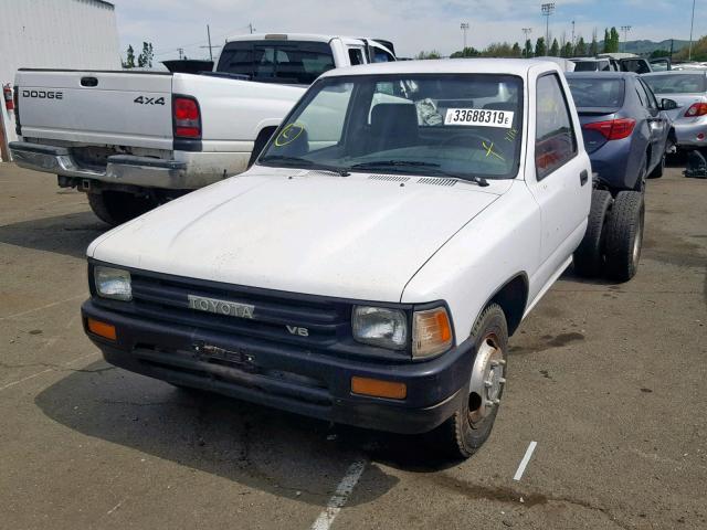 JT5VN82T4K0001230 - 1989 TOYOTA PICKUP CAB WHITE photo 2