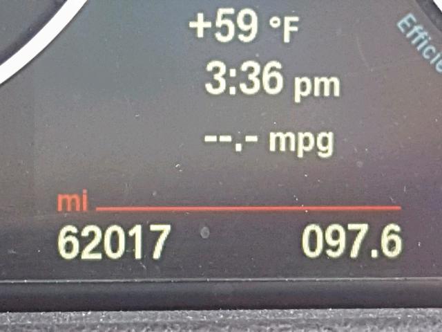 WBA3D5C56EKX99099 - 2014 BMW 328 D WHITE photo 8