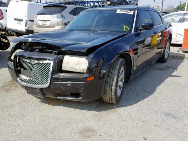 2C3LA43R56H282348 - 2006 CHRYSLER 300 BLACK photo 2