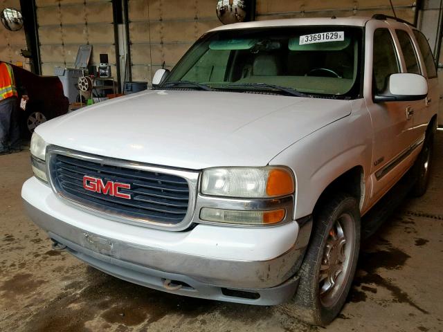 1GKEK13T02R156070 - 2002 GMC YUKON WHITE photo 2