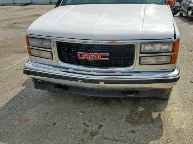 1GKEK13R7XJ759026 - 1999 GMC YUKON WHITE photo 9