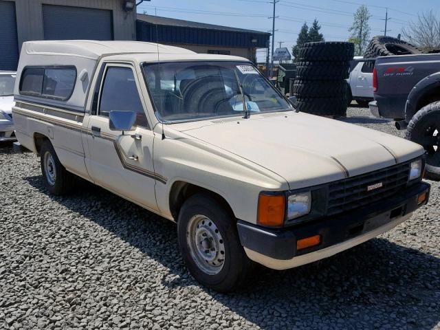 JT4RN55R9E0025953 - 1984 TOYOTA PICKUP 1/2 CREAM photo 1