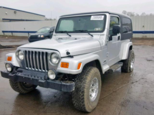 1J4FA44S85P345702 - 2005 JEEP WRANGLER / SILVER photo 2