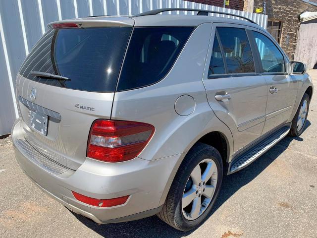 4JGBB86E89A443567 - 2009 MERCEDES-BENZ ML 350 SILVER photo 3