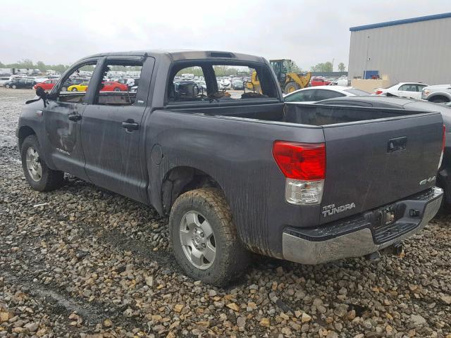 5TFDW5F1XCX269048 - 2012 TOYOTA TUNDRA CRE GRAY photo 3