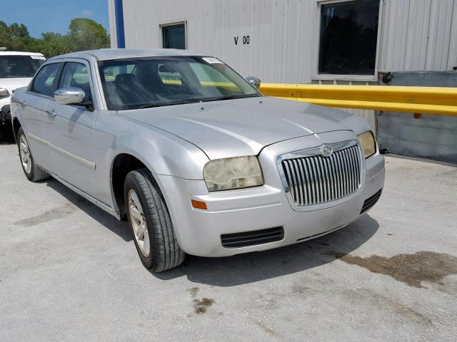 2C3LA43R06H526407 - 2006 CHRYSLER 300 SILVER photo 1