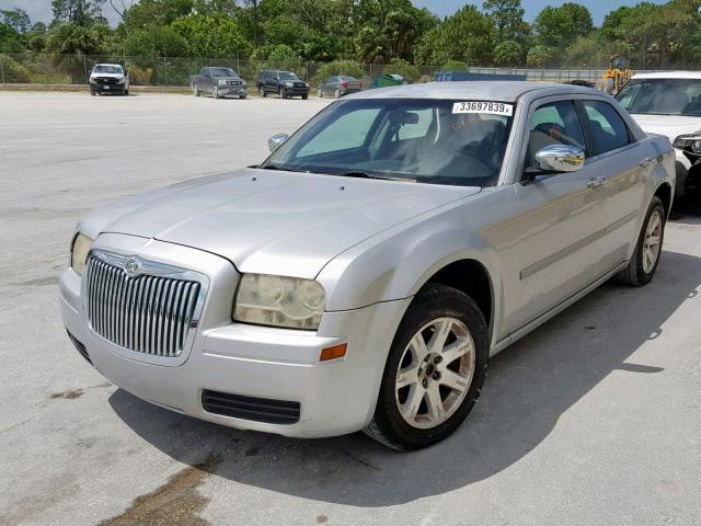 2C3LA43R06H526407 - 2006 CHRYSLER 300 SILVER photo 2