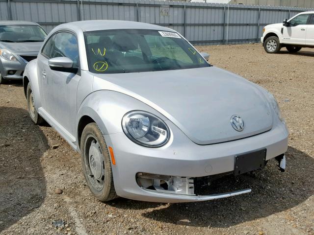 3VWJP7AT7CM601146 - 2012 VOLKSWAGEN BEETLE SILVER photo 1