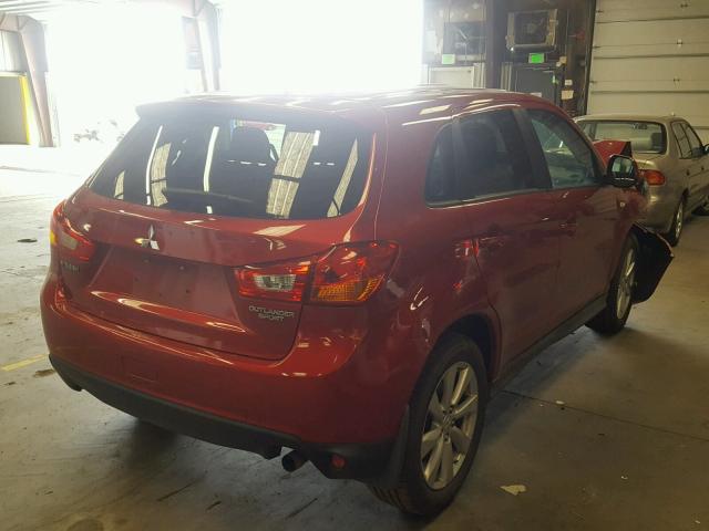 4A4AP3AU1DE024411 - 2013 MITSUBISHI OUTLANDER RED photo 4