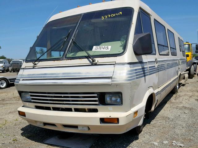 1GBKP37WXK3311120 - 1989 WNBG MOTORHOME TAN photo 2