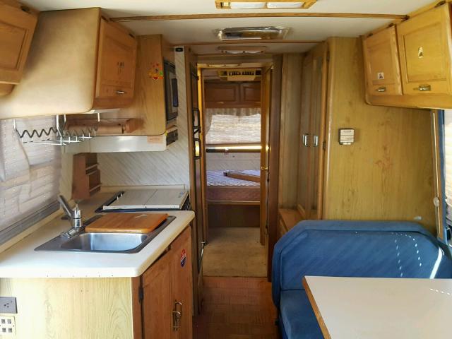 1GBKP37WXK3311120 - 1989 WNBG MOTORHOME TAN photo 6