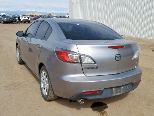 JM1BL1VF3B1486979 - 2011 MAZDA 3 I SILVER photo 3