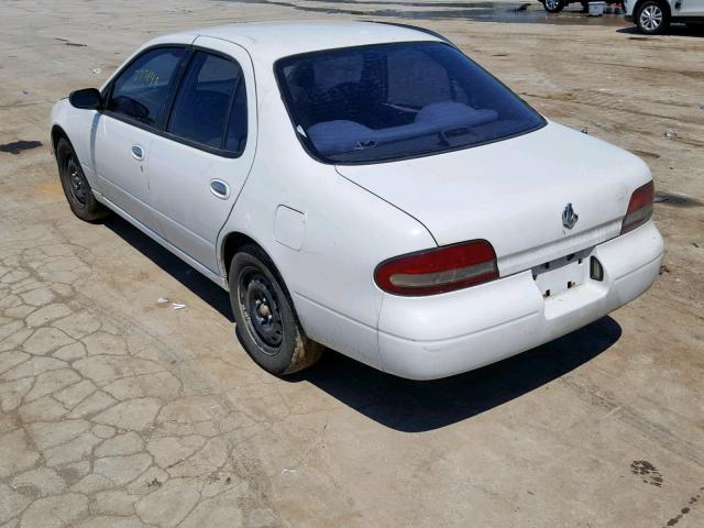 1N4BU31D2VC265742 - 1997 NISSAN ALTIMA XE WHITE photo 3