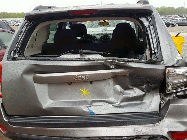 1J4NT1FA8BD288438 - 2011 JEEP COMPASS SP Сұр фото 9