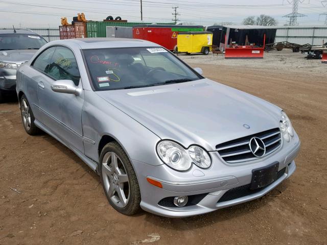 WDBTJ72H57F209407 - 2007 MERCEDES-BENZ CLK 550 SILVER photo 1