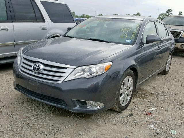 4T1BK3DB4BU433070 - 2011 TOYOTA AVALON BAS GRAY photo 2