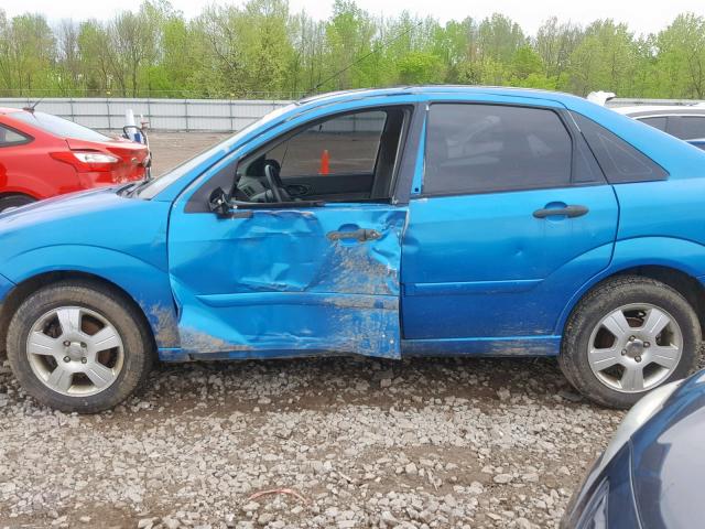 1FAFP34N07W145467 - 2007 FORD FOCUS ZX4 BLUE photo 9