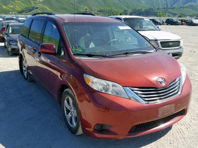 5TDKK3DC1BS015101 - 2011 TOYOTA SIENNA LE RED photo 1