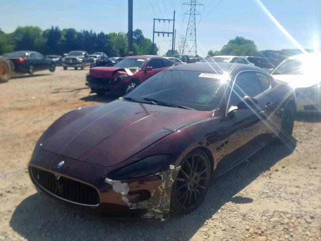 ZAM45KLA8B0055300 - 2011 MASERATI GRANTURISM BROWN photo 2