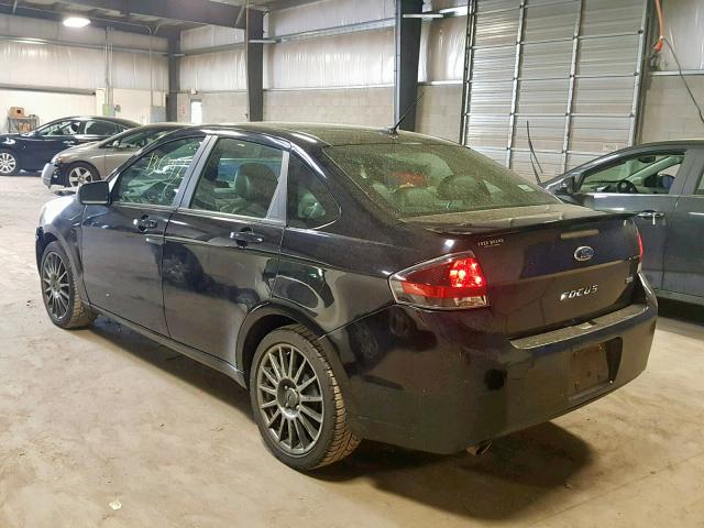 1FAHP3GN9AW141204 - 2010 FORD FOCUS SES BLACK photo 3