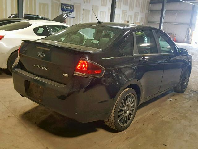 1FAHP3GN9AW141204 - 2010 FORD FOCUS SES BLACK photo 4