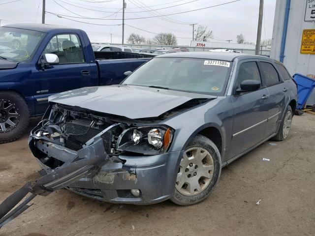 2D4FV47V17H689947 - 2007 DODGE MAGNUM SXT GRAY photo 2