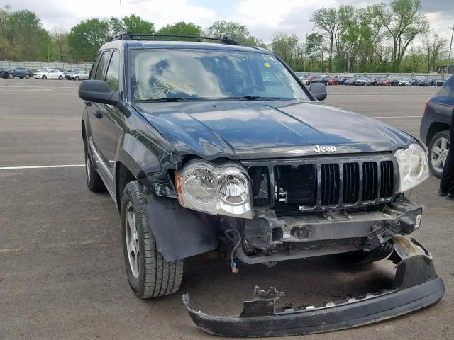 1J8GS48K65C668812 - 2005 JEEP GRAND CHER BLACK photo 1