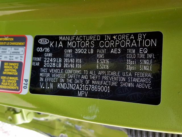 KNDJN2A21G7869001 - 2016 KIA SOUL GREEN photo 10