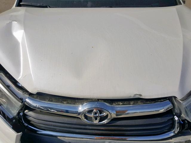 5TDZKRFH5FS066004 - 2015 TOYOTA HIGHLANDER WHITE photo 7