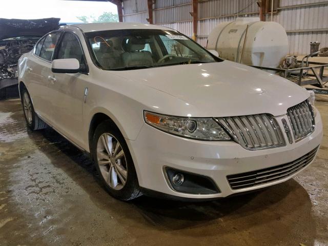 1LNHL9DR3AG611622 - 2010 LINCOLN MKS WHITE photo 1