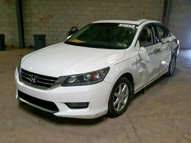 1HGCR3F84DA045168 - 2013 HONDA ACCORD EXL WHITE photo 2