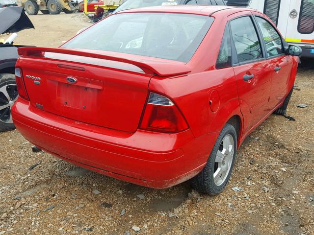 1FAFP34N67W311605 - 2007 FORD FOCUS ZX4 RED photo 4