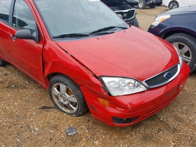 1FAFP34N67W311605 - 2007 FORD FOCUS ZX4 RED photo 9