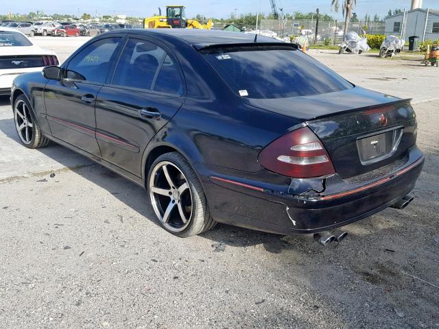 WDBUF65J13X110229 - 2003 MERCEDES-BENZ E 320 BLACK photo 3