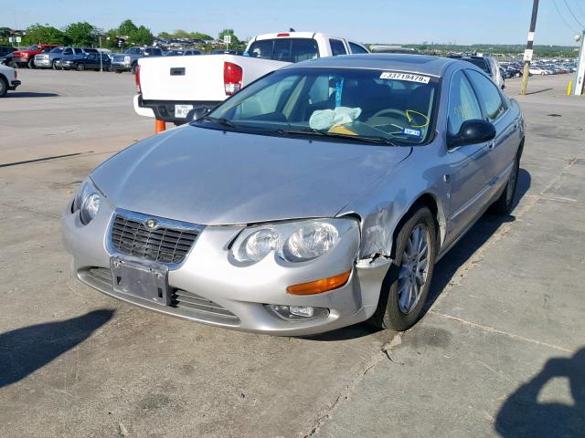 2C3HE66G12H107315 - 2002 CHRYSLER 300M SILVER photo 2