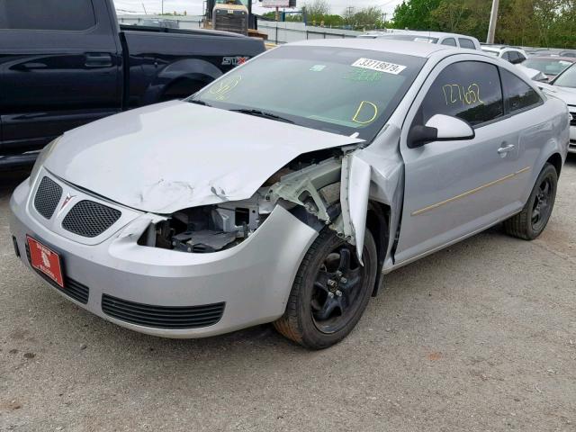 1G2AL15F577193217 - 2007 PONTIAC G5 SILVER photo 2