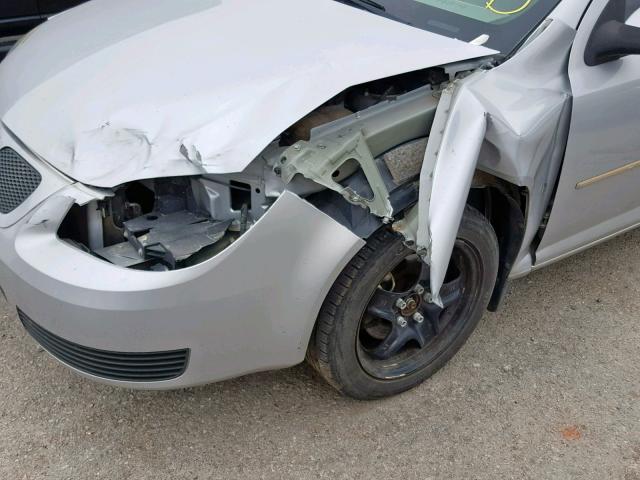 1G2AL15F577193217 - 2007 PONTIAC G5 SILVER photo 9
