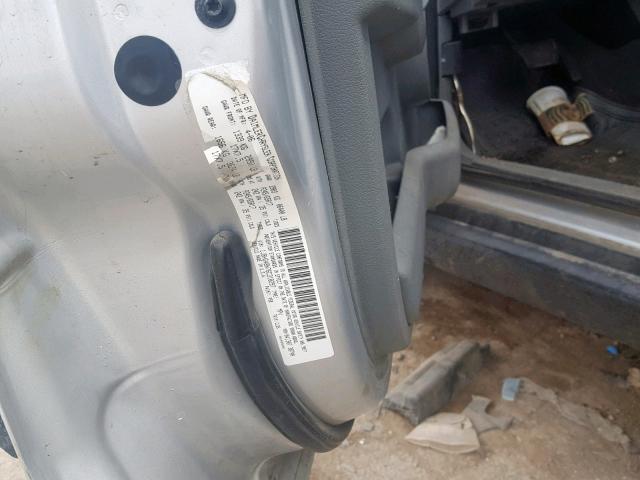 1J8HG48N76C318297 - 2006 JEEP COMMANDER SILVER photo 10