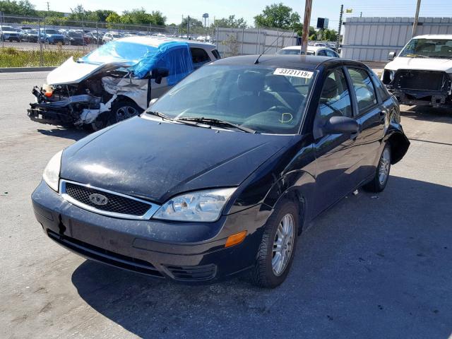 1FAFP34N67W331174 - 2007 FORD FOCUS ZX4 BLACK photo 2