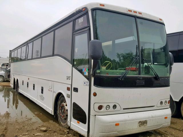 YE2CC12B912045619 - 2001 VAN HOOL C2045 WHITE photo 1