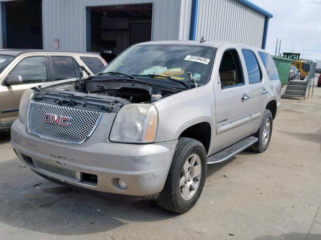 1GKFK638X7J350639 - 2007 GMC YUKON DENA GOLD photo 2