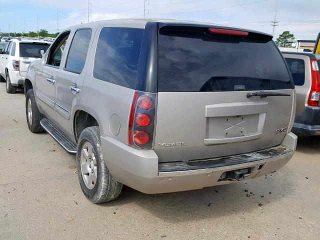 1GKFK638X7J350639 - 2007 GMC YUKON DENA GOLD photo 3