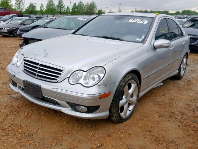 WDBRF40J25A649577 - 2005 MERCEDES-BENZ C 230K SPO GRAY photo 2